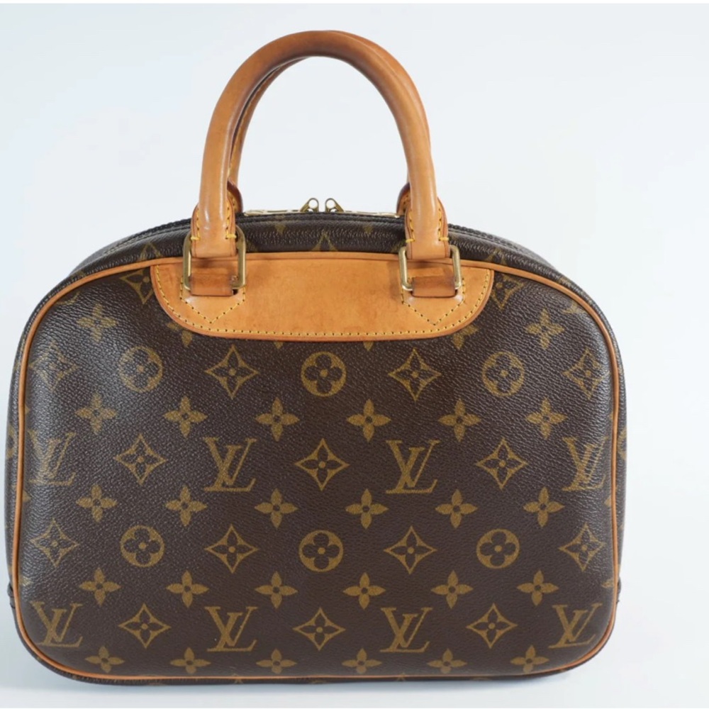 🎉 24 Hour Sale 💯Authentic LOuis Vuitton Trouville Handbag 👜 - Picture 2 of 15